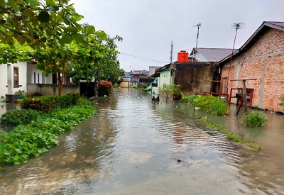 Sejumlah Jalan di Pekanbaru Tergenang Banjir, Kerja Nyata ...